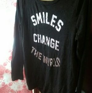 Old navy graphic tee